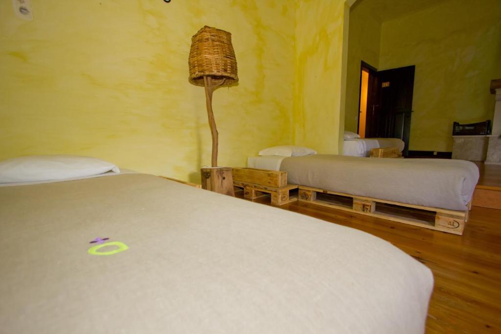 Almaa Sintra Hostel Стая снимка